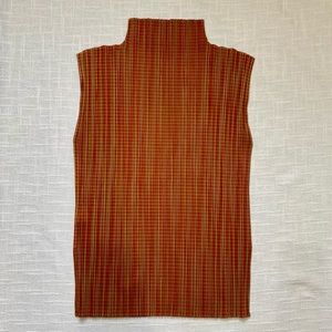 Issue Miyake Pleats Please hugh neck tank top size 3